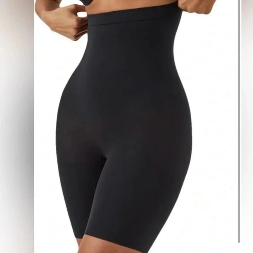 Spanx,NIB, Higher Pgower Short, Very Black. - Picture 2 of 11